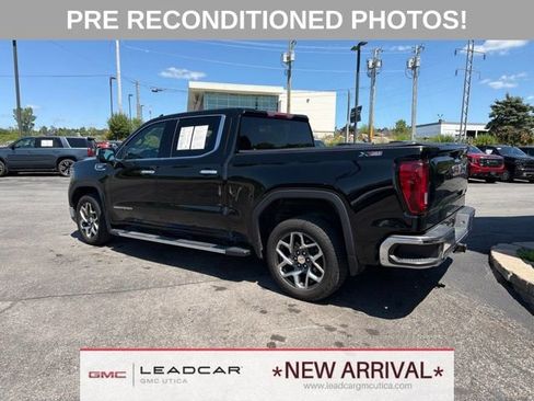 Used 2023 GMC Sierra 1500 SLT w/ X31 Off-Road Package AWD/4WD image 3