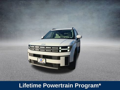 Used 2025 Hyundai Santa Fe SEL image 7