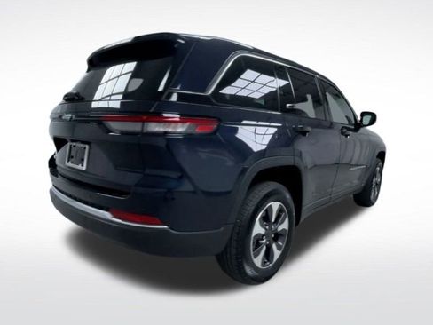 Used 2023 Jeep Grand Cherokee 4WD 4xe image 25