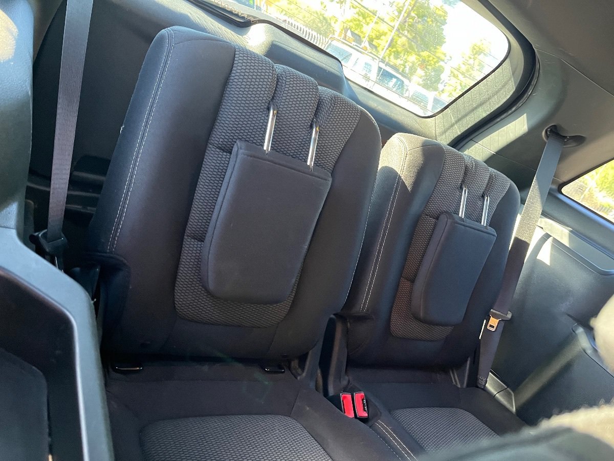 Used 2019 Ford Explorer XLT FWD image 17