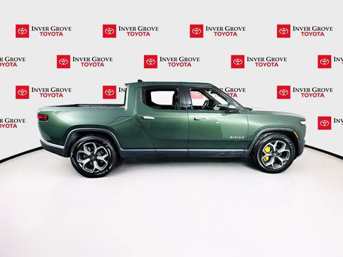 Used 2022 Rivian R1T Adventure image 4