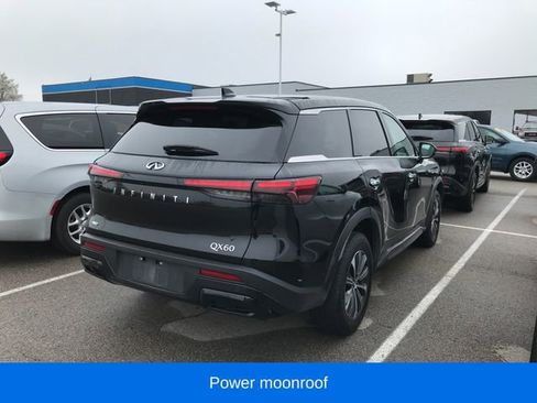 Used 2023 INFINITI QX60 Pure image 2