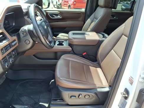 Certified 2023 Chevrolet Tahoe High Country AWD/4WD image 15