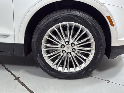 Used 2019 Cadillac XT5 Luxury image 21