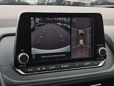 Certified 2023 Nissan Rogue SL image 18