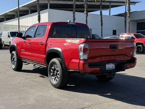 Used 2020 Toyota Tacoma TRD Off-Road w/ Technology Package image 6