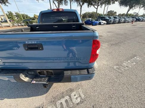 Used 2021 Toyota Tundra Limited w/ Limited Premium Package AWD/4WD image 15