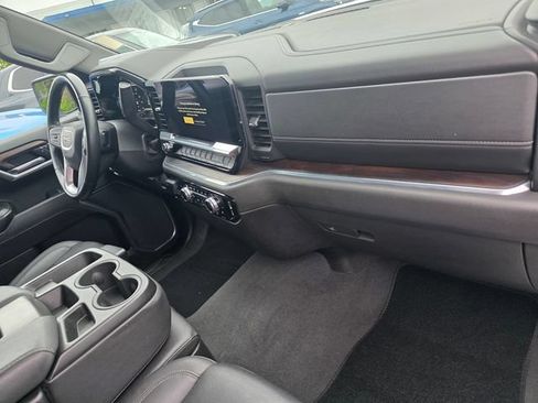 Used 2025 GMC Sierra 1500 SLT RWD image 21