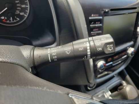 Used 2019 Nissan Murano S AWD/4WD image 29