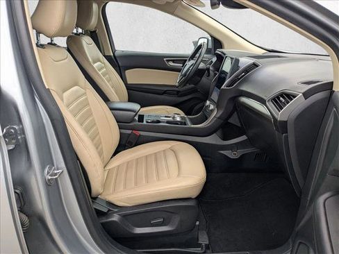 Used 2022 Ford Edge SEL image 20
