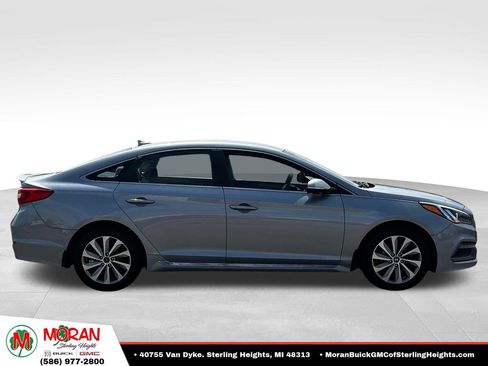Used 2016 Hyundai Sonata Sport w/ Cargo Package FWD image 6