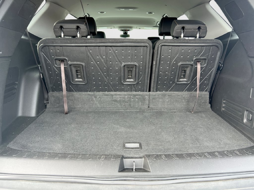 Used 2019 Chevrolet Traverse LT w/ LT Premium Package AWD/4WD image 25