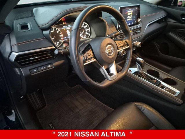 Certified 2021 Nissan Altima 2.5 SR w/ SR Premium Package AWD/4WD image 18
