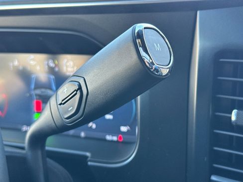 New 2026 Ford F350 Platinum w/ FX4 Off-Road Package image 24