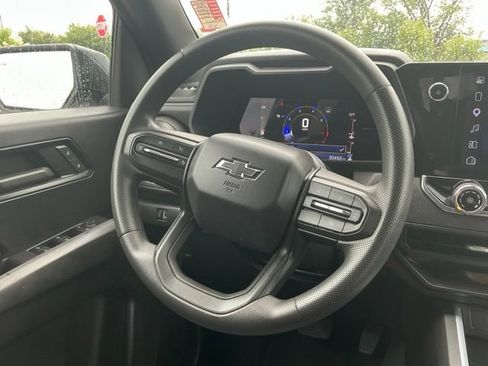 Used 2023 Chevrolet Colorado Trail Boss w/ Technology Package AWD/4WD image 22