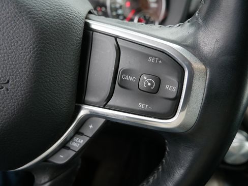 Certified 2022 RAM 1500 Laramie image 27