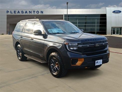 New 2025 Ford Expedition Tremor image 7