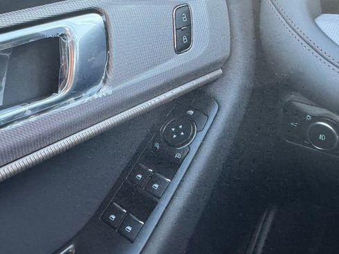 New 2026 Ford Explorer Active w/ Active Comfort Package image 29