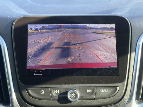 Used 2019 Chevrolet Equinox Premier w/ LPO, Cargo Package FWD image 24