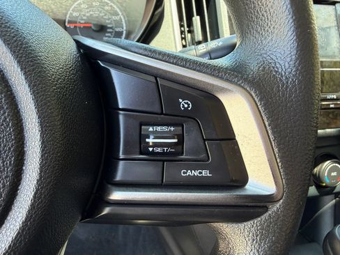 Used 2019 Subaru Impreza 2.0i AWD/4WD image 27