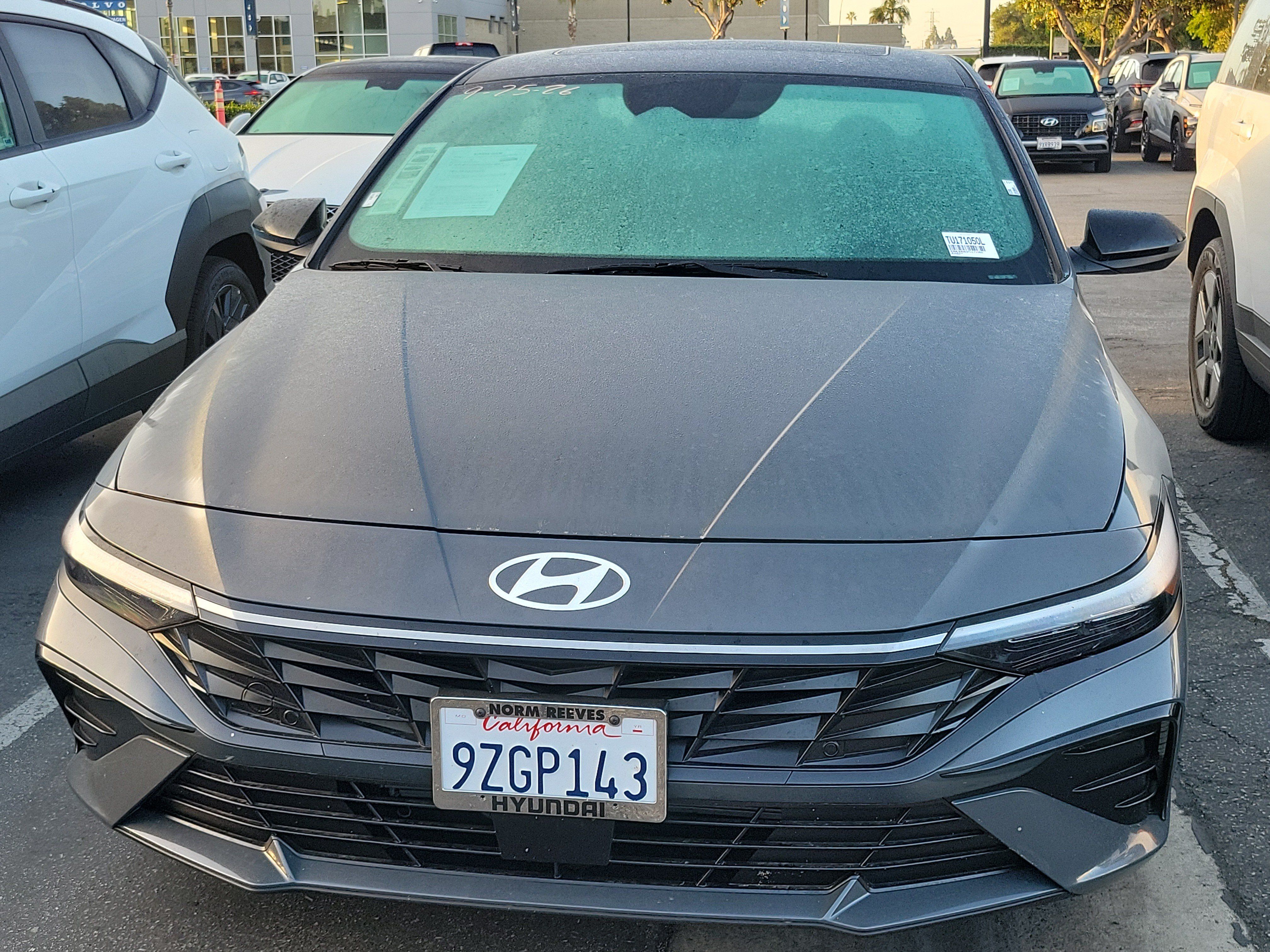 Used 2026 Hyundai Elantra SEL Sport FWD image 2