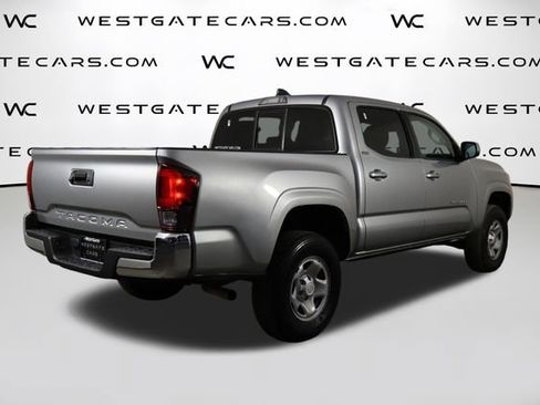 Used 2020 Toyota Tacoma SR5 image 39