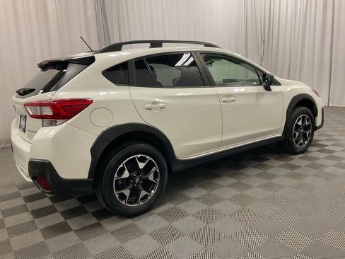 Used 2019 Subaru Crosstrek 2.0i image 2