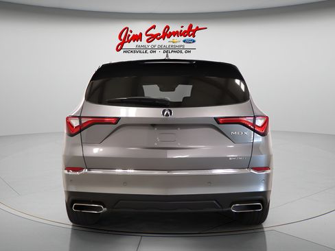 Used 2023 Acura MDX SH-AWD w/ Advance Package image 4