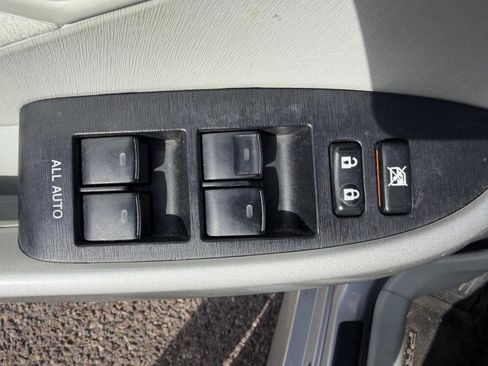 Used 2014 Toyota Prius Two FWD image 15