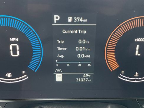 Used 2025 Hyundai Kona SEL image 39