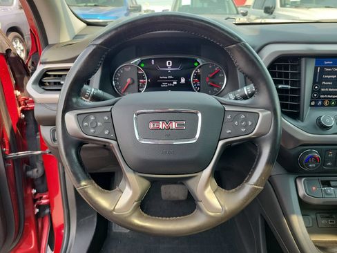 Used 2022 GMC Acadia AT4 w/ Technology Package AWD/4WD image 23