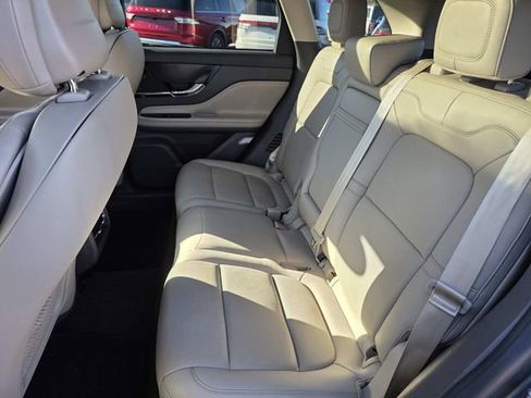 Certified 2022 Lincoln Corsair Reserve w/ Equipment Group 201A image 7