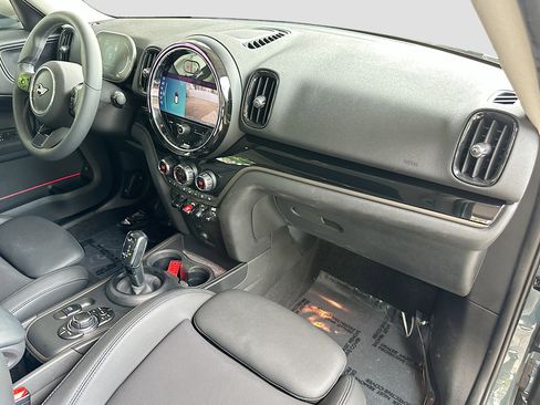 Certified 2024 MINI Cooper Countryman S w/ Premium Package image 30