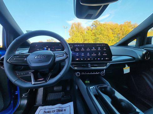 New 2026 Chevrolet Equinox EV RS FWD image 20