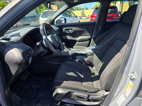 Certified 2024 Honda HR-V Sport image 3