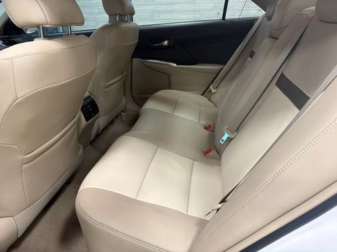 Used 2013 Toyota Camry XLE FWD image 14