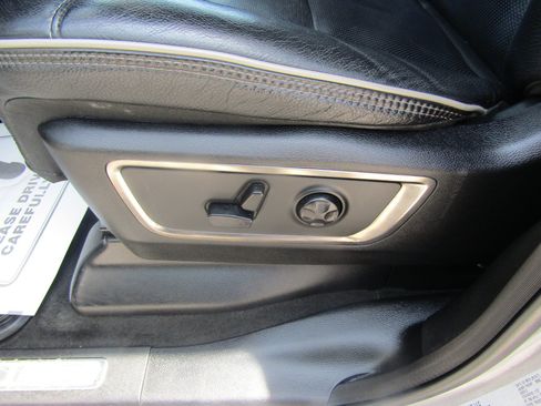 Used 2020 RAM 1500 Limited AWD/4WD image 25