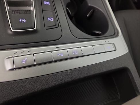 Certified 2026 Kia Carnival LXS FWD image 26