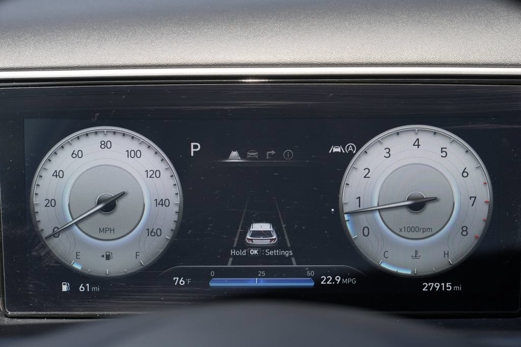Certified 2024 Hyundai Tucson Limited AWD/4WD image 32