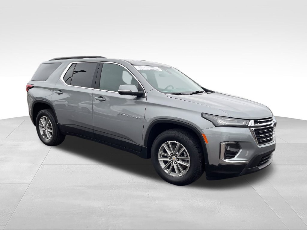 Used 2023 Chevrolet Traverse LT FWD image 7
