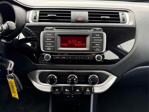 Used 2016 Kia Rio LX w/ Power Package FWD image 19