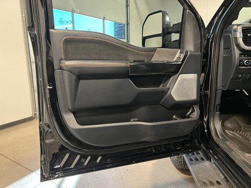 Used 2023 Ford F350 Platinum w/ Tremor Off-Road Package image 26