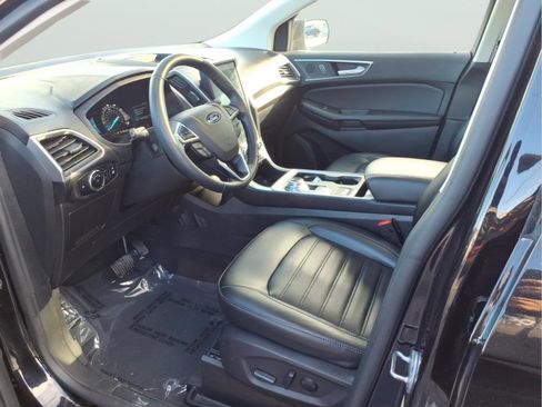 Certified 2024 Ford Edge SEL w/ Convenience Package image 12