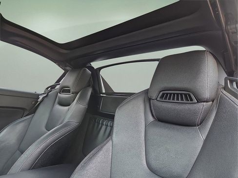 Used 2014 Mercedes-Benz SLK 250 image 24