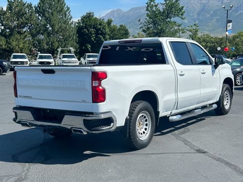 Used 2020 Chevrolet Silverado 1500 LT w/ True North Edition AWD/4WD image 3