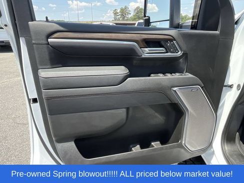 Used 2025 Chevrolet Silverado 3500 High Country w/ High Country Premium Package AWD/4WD image 14