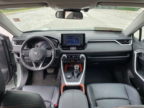 Certified 2022 Toyota RAV4 Adventure w/ Convenience Package AWD/4WD image 13