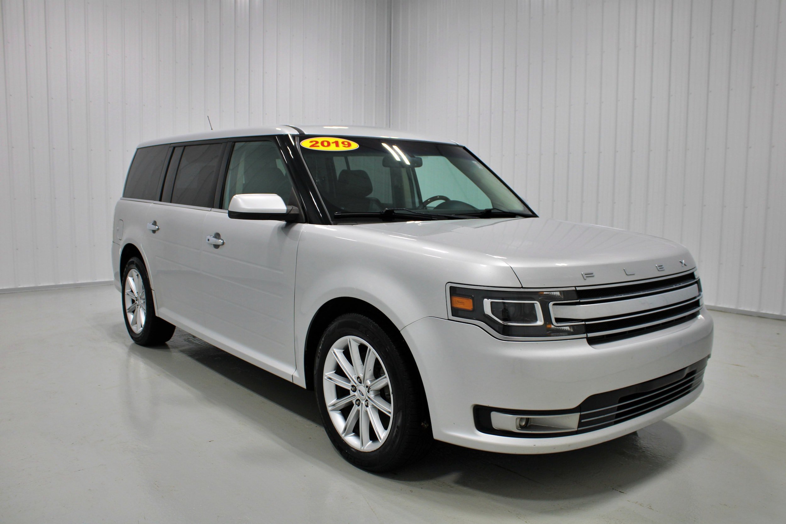 Used 2019 Ford Flex Limited AWD/4WD image 3