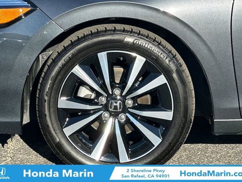 Certified 2024 Honda Civic EX-L image 34