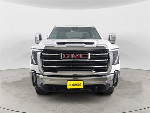 Certified 2025 GMC Sierra 3500 SLT w/ X31 Off-Road Package image 8
